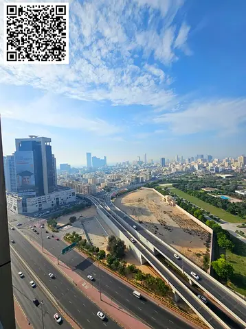 شقة (غرفة وصالة) للإيجار في "سيتي تاورز" عجمان | 30,000 درهم سنوياً | إطلالة مفتوحة على القصر | موقف سيارات