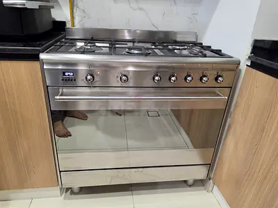 Smeg Silver Top Gas Oven Electric Cooker Size 90x60 CM