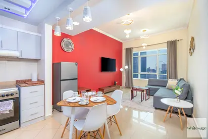 High Floor I 1BR with 2 bathrooms I Direct Metro Access I JLT Cluster D I Flexible Stays Monthly