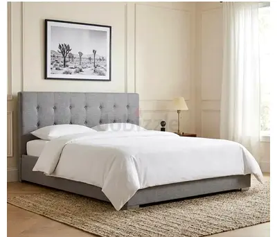 Upholstered King Bed - 180x200 cm