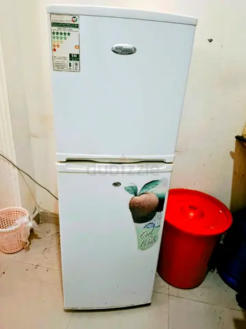 Super General Medium Size Fridge