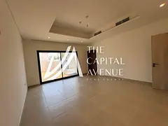 First Tenant | Single Row | with Maid's room