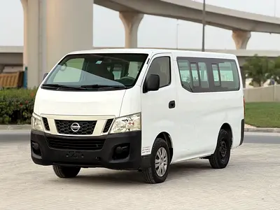 2016 Nissan Urvan NV350 GCC Specs