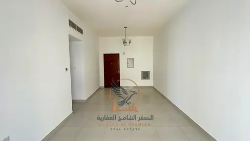 للإيجار السنوي في عجمان النعيمية 1 / شقة غرفتين وصالة حمامين خزائن حائط بلكونة بتشطيب راقٍ سكن راقٍ يجمع بين جمال التشطيب والموقع مميز