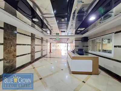 Near Hospital:Prime Location:Big Flat:Gym,Pool