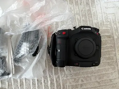Fully new never used Canon C80