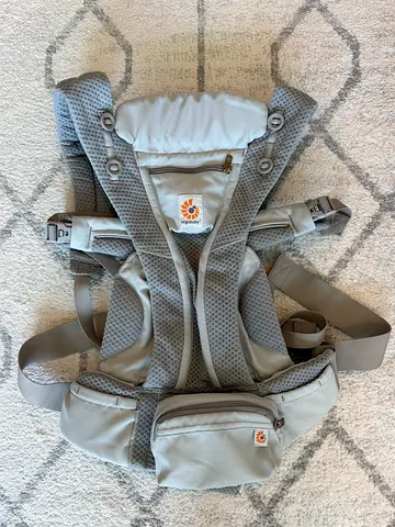 Ergobaby Baby Carrier