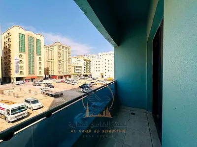 شقه غرفتين وصاله وبلكونه مجهزه تماما بجميع الاجهزه المنزليه وموقع متميز