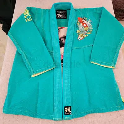Professional Brazilian Jiu-Jitsu Uniform (Size F2)