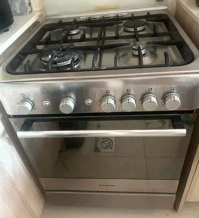 Ariston gas cooker stove 60x60