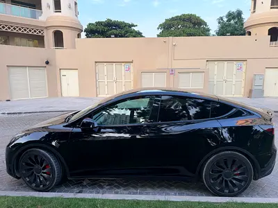 Tesla Model Y Performance 2023 GCC Specs