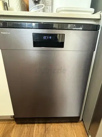 Toshiba Built-in Dishwasher - Stainless Steel, Good Working Condition,