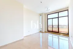 2BR Apartment | Mid Floor | Vacating 11th October.