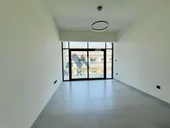 1BR Apartment | Oxford Boulevard | Balcony & City Views | Modern Kitchen