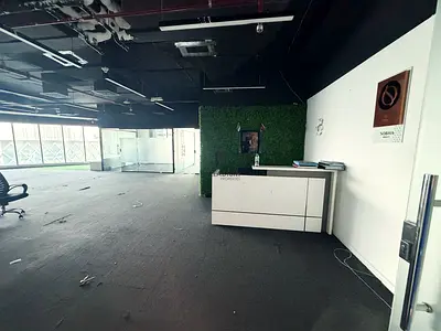 Premier Office | Water canal view | Higher floor | Opal tower