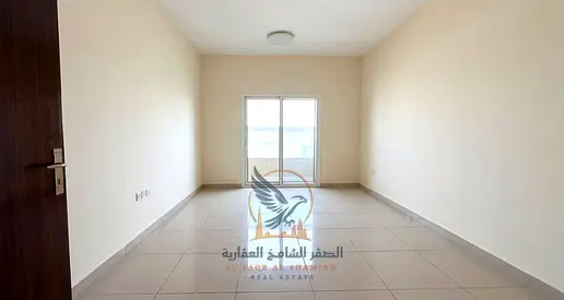 غرفة وصالة للإيجار السنوي في شارع خليفةعجمان بجوار جسر غلفا | بلكونة | جيم | غاز مركزي