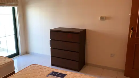 4-Drawer Chest of Drawers / Bedroom Storage Cabinet – Dark Wood Finish