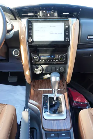 2026 Toyota FORTUNER 缩略图 14