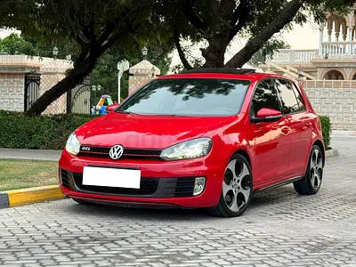 2013 Volkswagen Golf GTI Sport 2.0cc 4cylinder GCC Specs