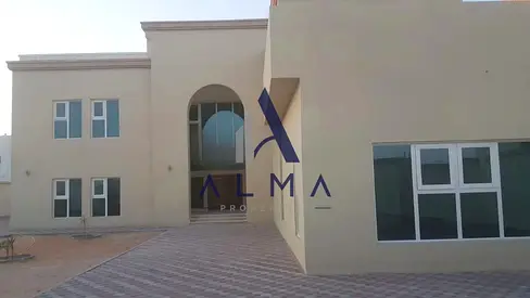 7 Master BR + Maid | Spacious Villa | Roof Deck & Majlis