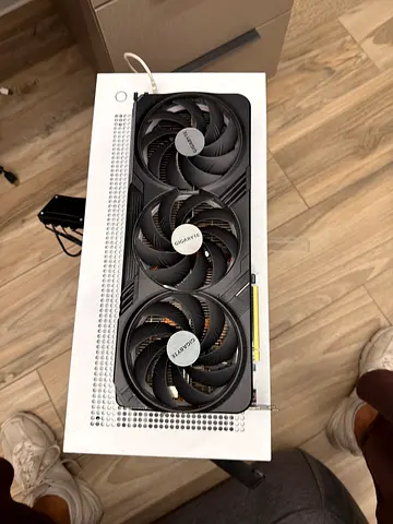 RTX 4090 GIGABYTE GAMING OC 24GB