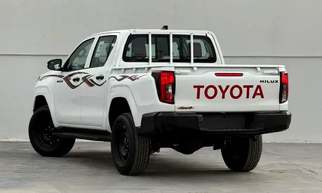 2027 Toyota HILUX — фото 3