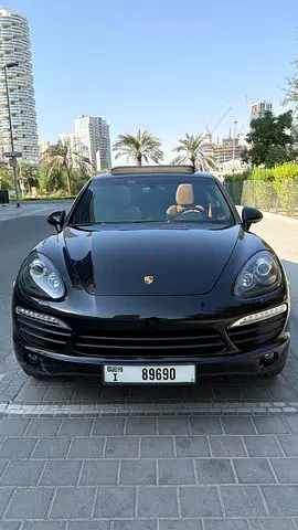 2012 Porsche Cayenne S V8 | GCC | 81,700 KM | Original Paint | Full Service History | Fully Loaded