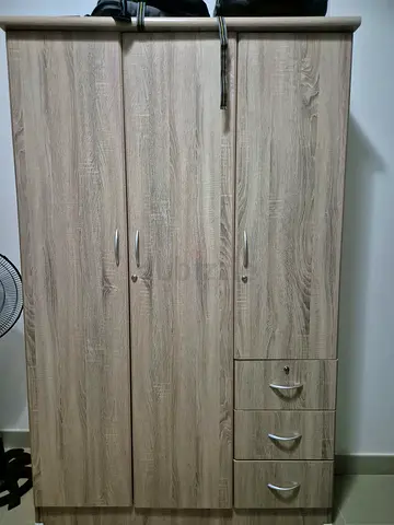 Light Oak 3-Door Wardrobe with Drawers - Good Condition