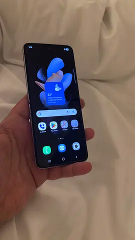 Samsung flip 4
