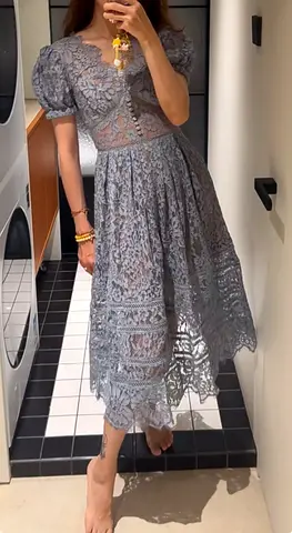 Self portrait Lace Midi Dress with Puff Sleeves (Worn, Good Condition)