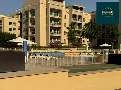Bright apartment partial pool & Garden view