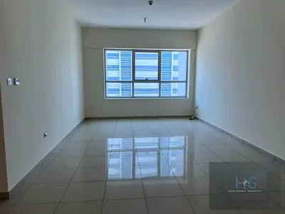 2BED WITH STUDY-MARINA SKYLINE VIEW-VACANT ON TRANSFER