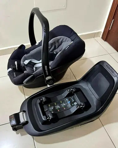 Baby car seat Maxi Cozy