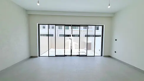 Premium 4BHK | Bright and Cozy | Well-Located