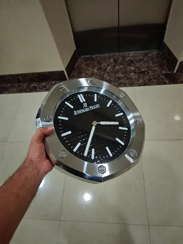 Wall clock AP