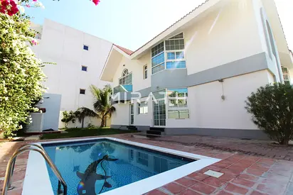 EXCELLENT VILLA WITH PRIVATE POOL | GARDEN