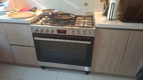 Bosch stainless steel gas cooker 90cm
