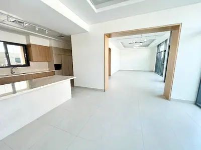 COMPOUND VILLA | 3 BR + M | CLUBHOUSE | MULTIPLE OPTIONS