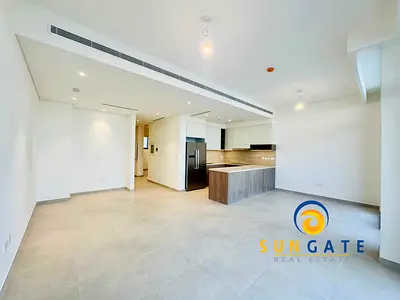 Brand New, Single row, next to pool and park