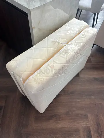 Foldable Single Mattress / Guest Mattress - Light Cream 200x90