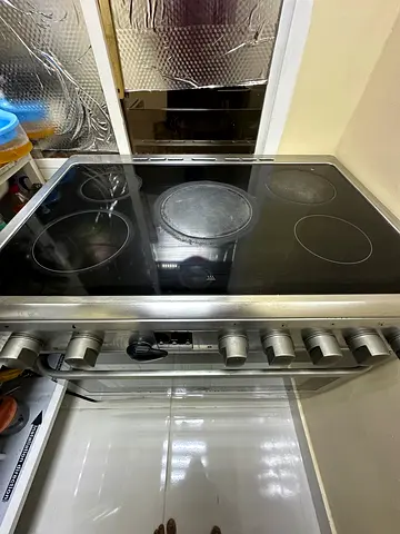 Hoover VCG9060 Electric Cooker – 5 Ceramic Cooking Zones & Oven