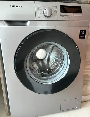 Samsung Front Load Washing Machine - Silver, Good Working Condition