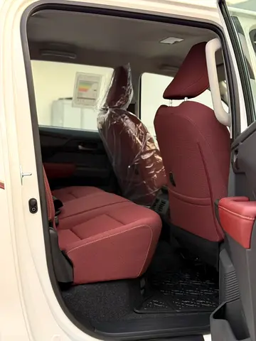 2027 Toyota HILUX — миниатюра 13