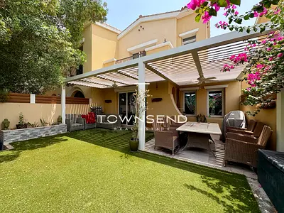 Upgraded | C Type | Close To Park + Pool