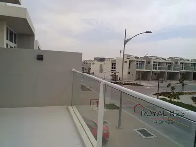 Ready to Move | Modern 3BR Townhouse | Community View