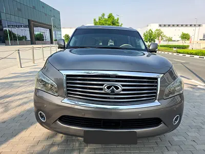 2014 Infiniti QX80 照片 2
