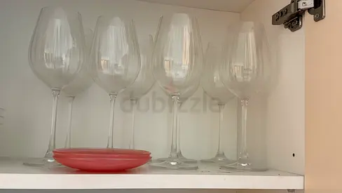 Set of 8 Large Wine Glasses- Good Condition