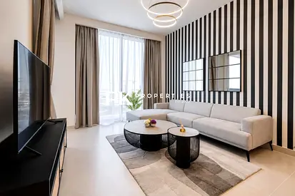 Next Available: 09 Nov 2026 | Harbour Gate 1BR: Balcony, Gym & Dubai Views!