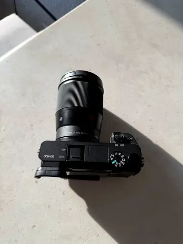 Sony A6400 + Sigma 16mm F1.4 DC DN