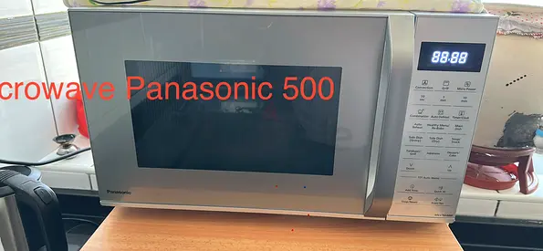 Panasonic 500W Microwave Oven - Good Working Condition